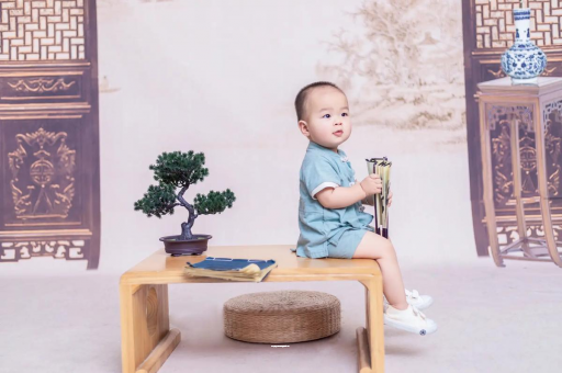 齐齐哈尔孕妇肚子上的黑线
